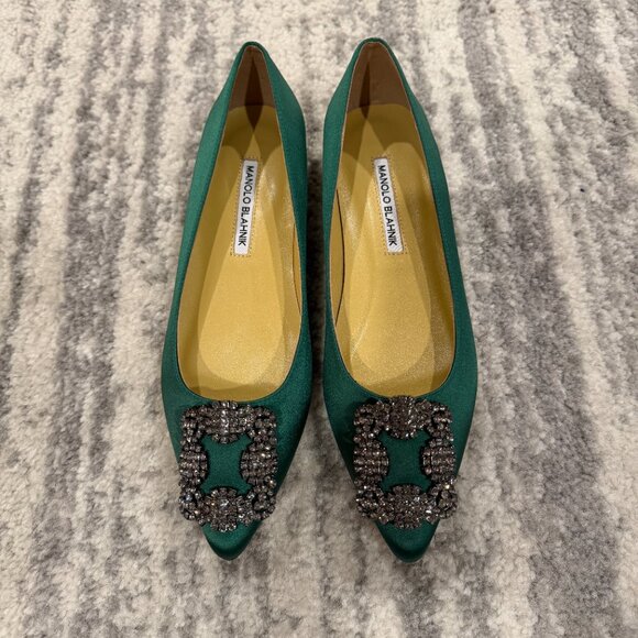 Manolo Blahnik Hangisi Green Satin Flat - Picture 2 of 4